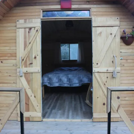 Campsite Fark Edenler Kamp Alani